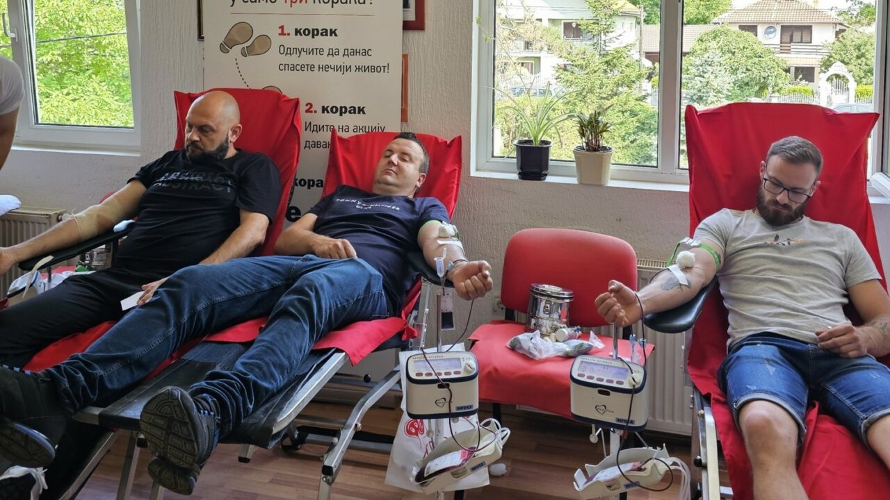 Успешно реализована акција добровољног давања крви у Варварину
