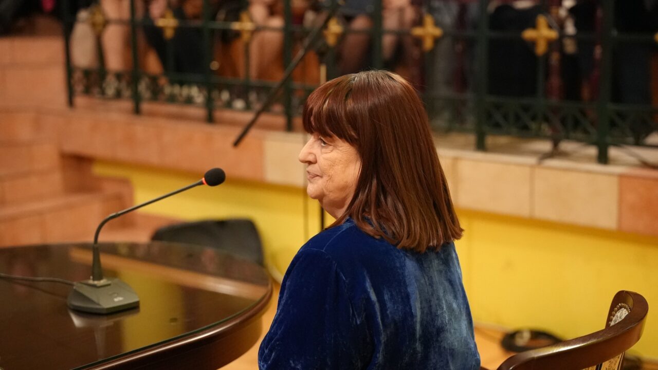 Љиљана Хабјановић Ђуровић представила своје уметничко стваралаштво у свом родном граду: Само нас љубав може спасити