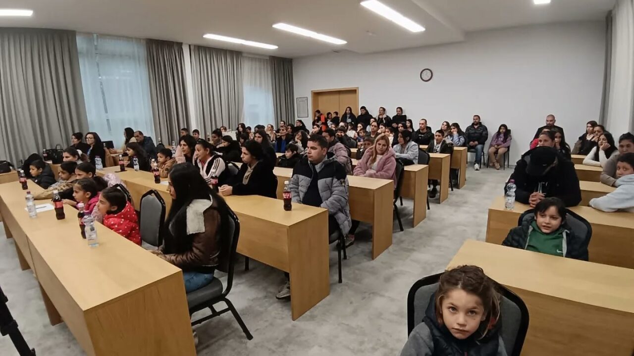 Општина и Европска унија удружиле снаге у јачању социјалне инклузије: Подршка ромским ученицима у Врњачкој Бањи