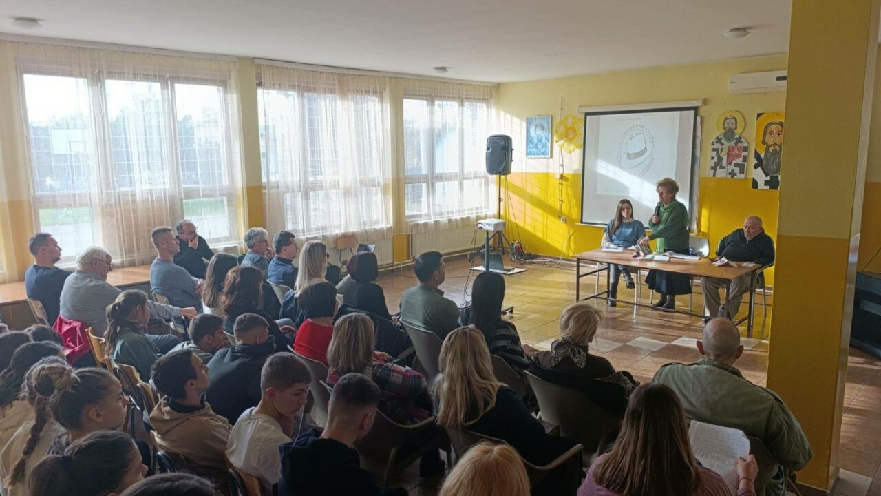 Одржан 16. “Топличин шешир”: Књижевни сусрет у Обрежу у част Топлице Симића