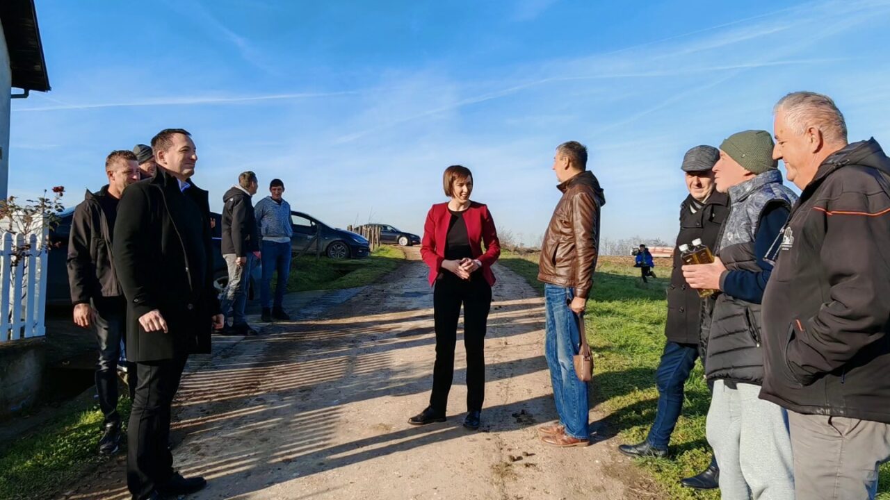 Наставак инфраструктурних улагања, асфалтирани делови пута у Камењачи