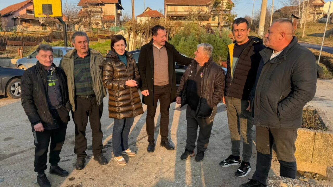 Асфалтирано 320 метара пута у Малој Дренови