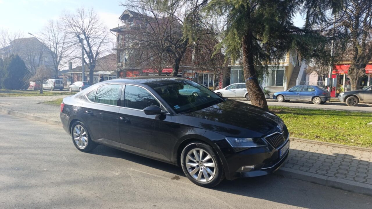 Радна посета директора “Поште Србије” Зорана Анђелковића Варварину обележена вредном донацијом