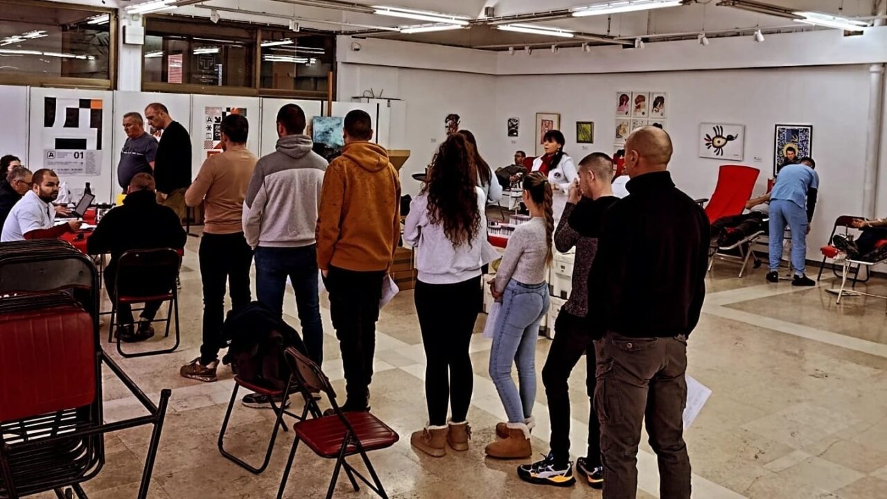 Успешна прва овогодишња акција добровољног давања крви у Трстенику