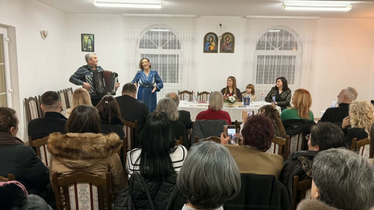 Вино, поезија и духовност окупили љубитеље књижевности у Парохијском дому храма Свете Петке у Бошњану
