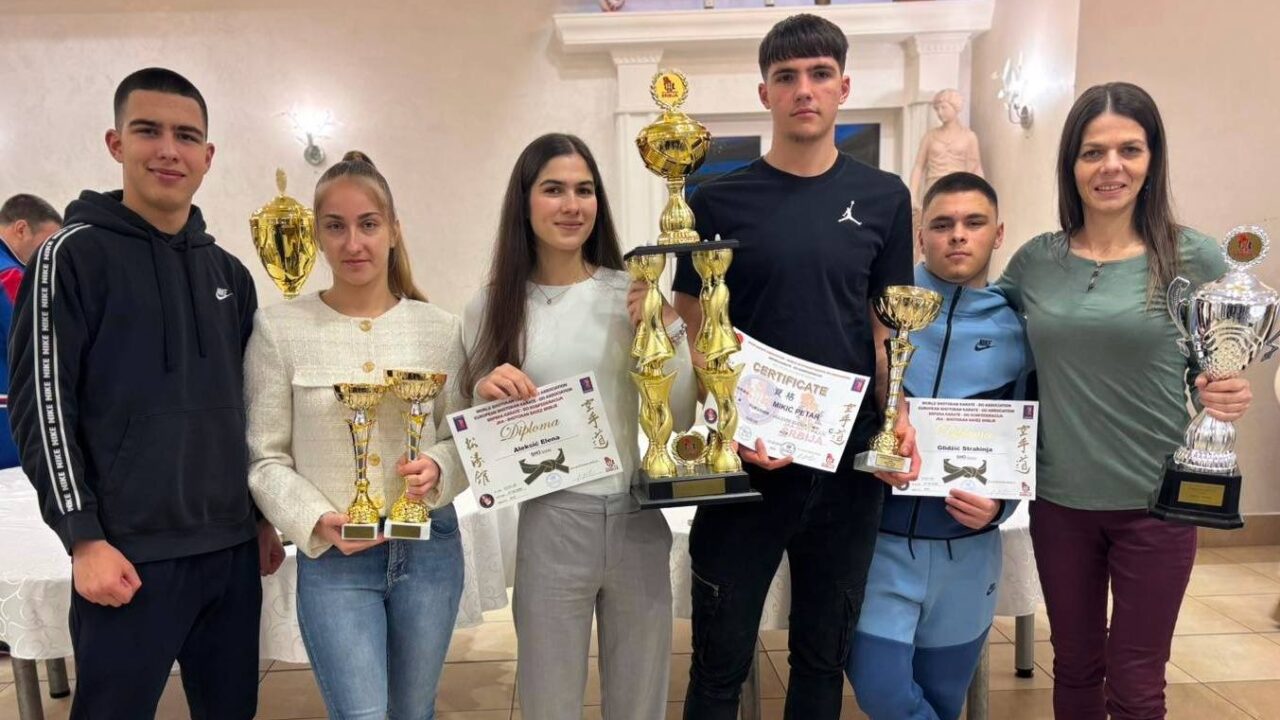 Нови мајстори каратеа из Трстеника на кампу “Равни Гај”