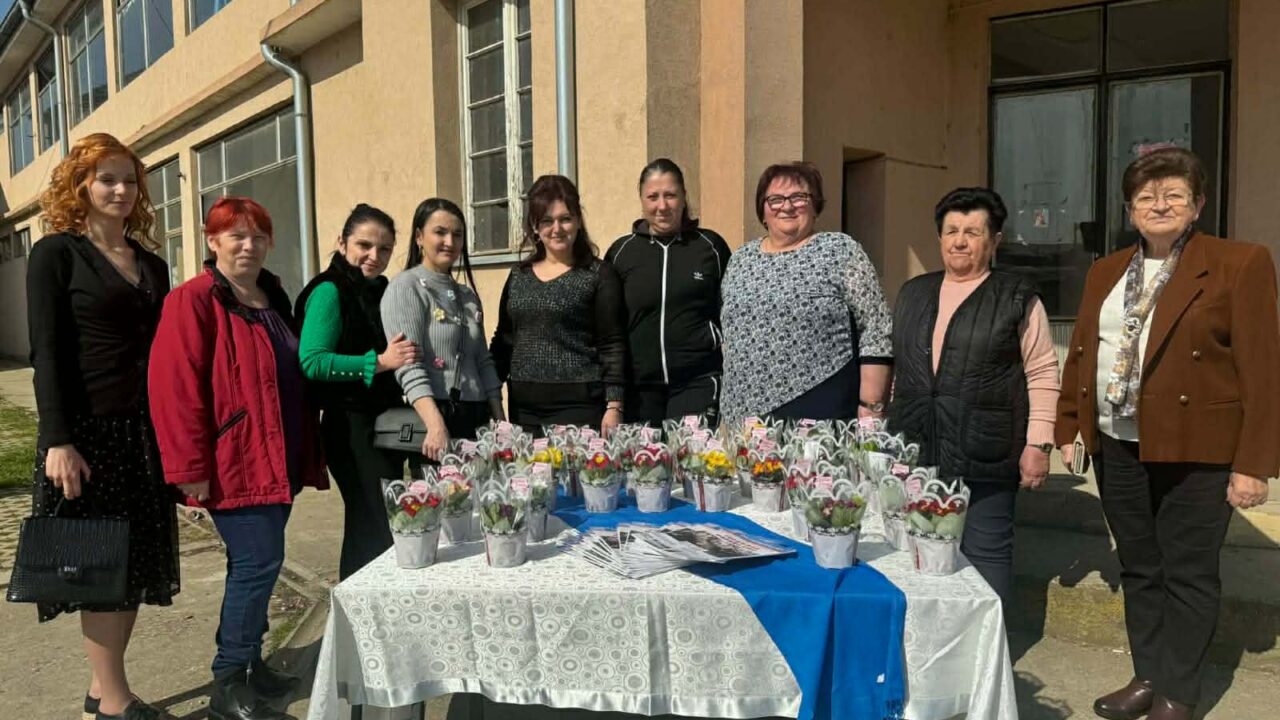 Српска напредна странка у Бошњану и Обрежу обележила празник жена и промовисала равноправност