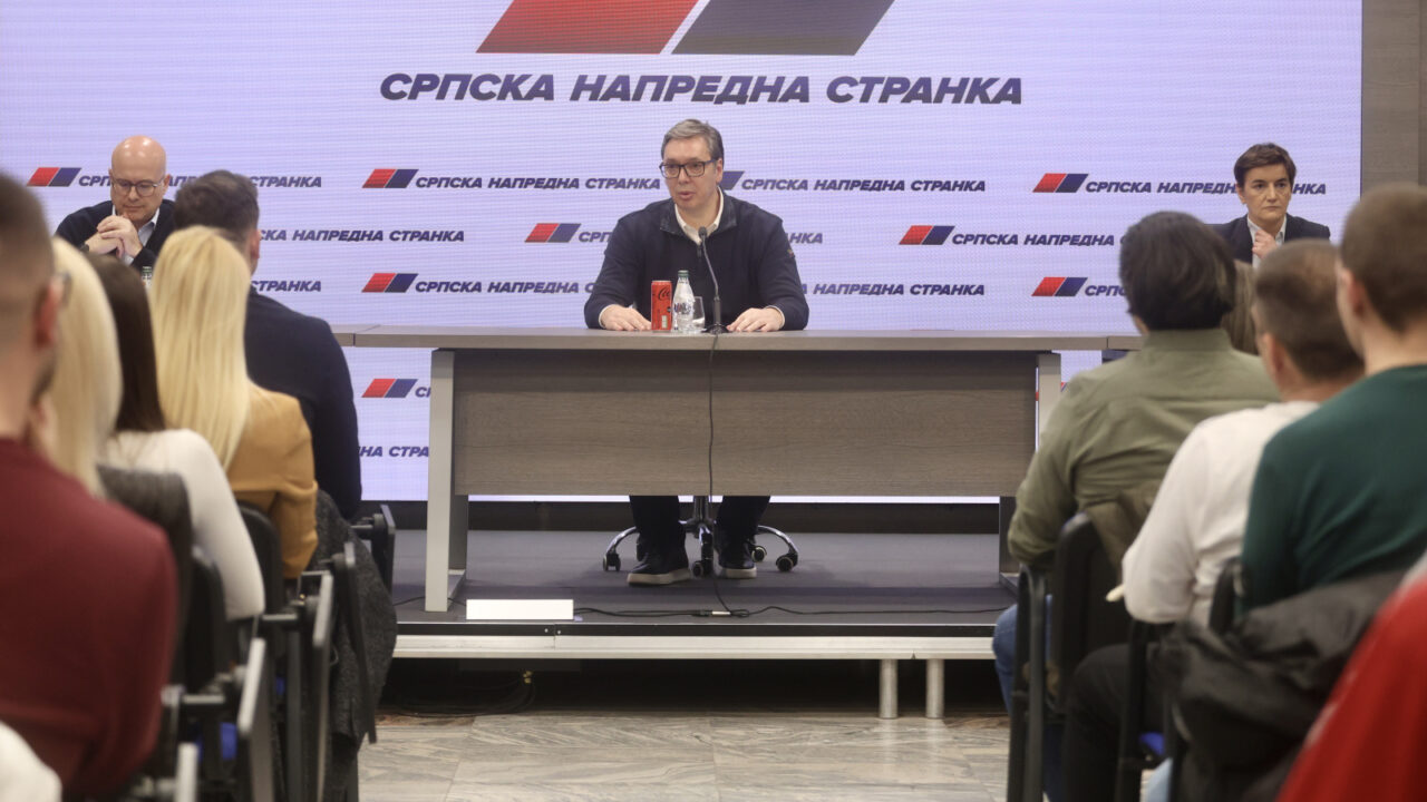 Александар Вучић: Победили смо у свих 10 општина, време је за уједињење