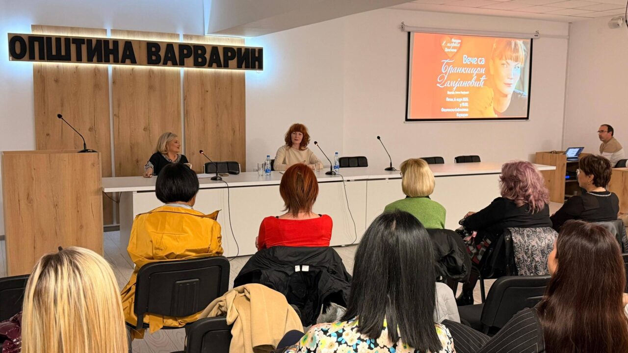 Љубитељи писане речи уживали у сусрету са Бранкицом Дамјановић у Варварину