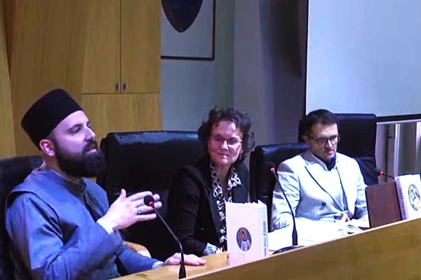 Представљена књига “Свети Роман Мелод – Химне”: Духовна поезија очарала Трстеничане