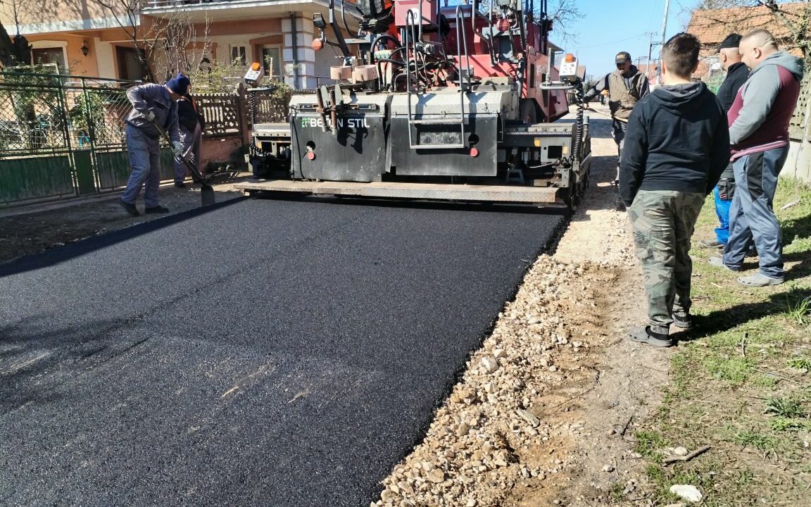 Асфалтирано још 380 метара улице Јована Јанићијевића Бурдуша у Маскару