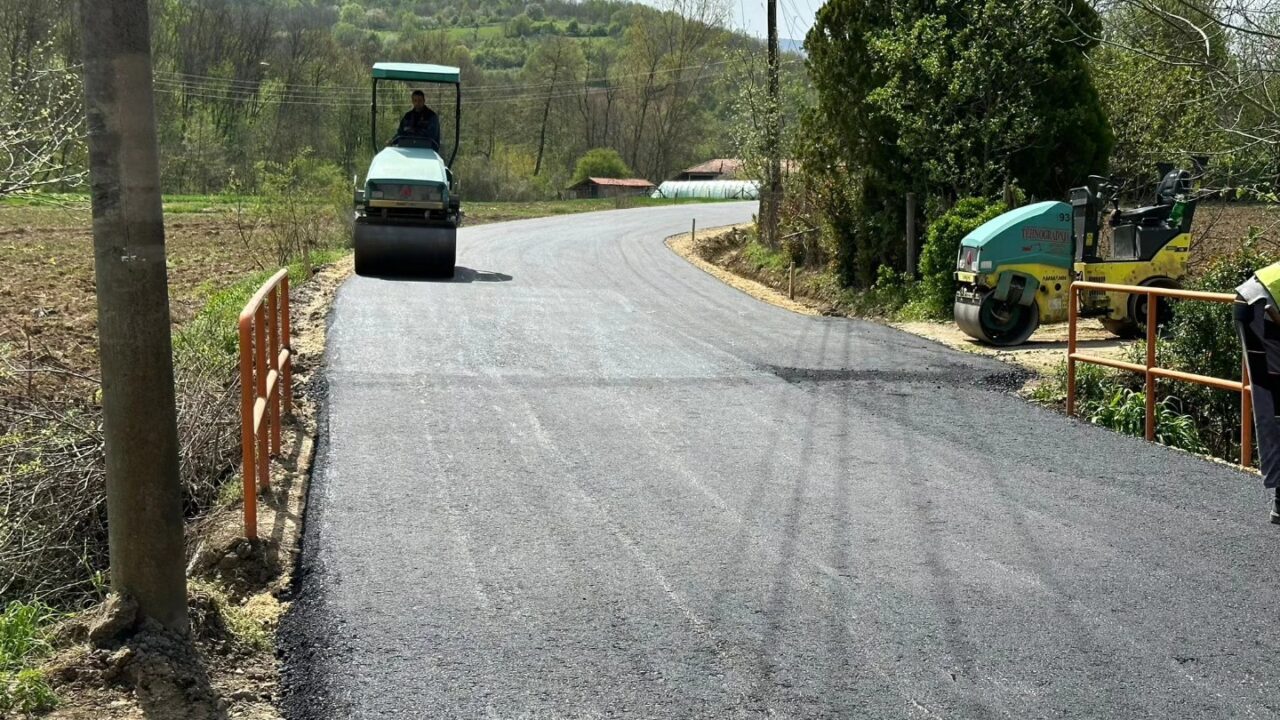 Настављена реконструкција путева у трстеничкој општини