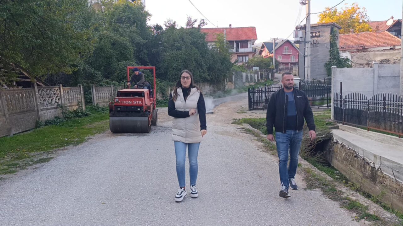 Санација ударних рупа у Суваји