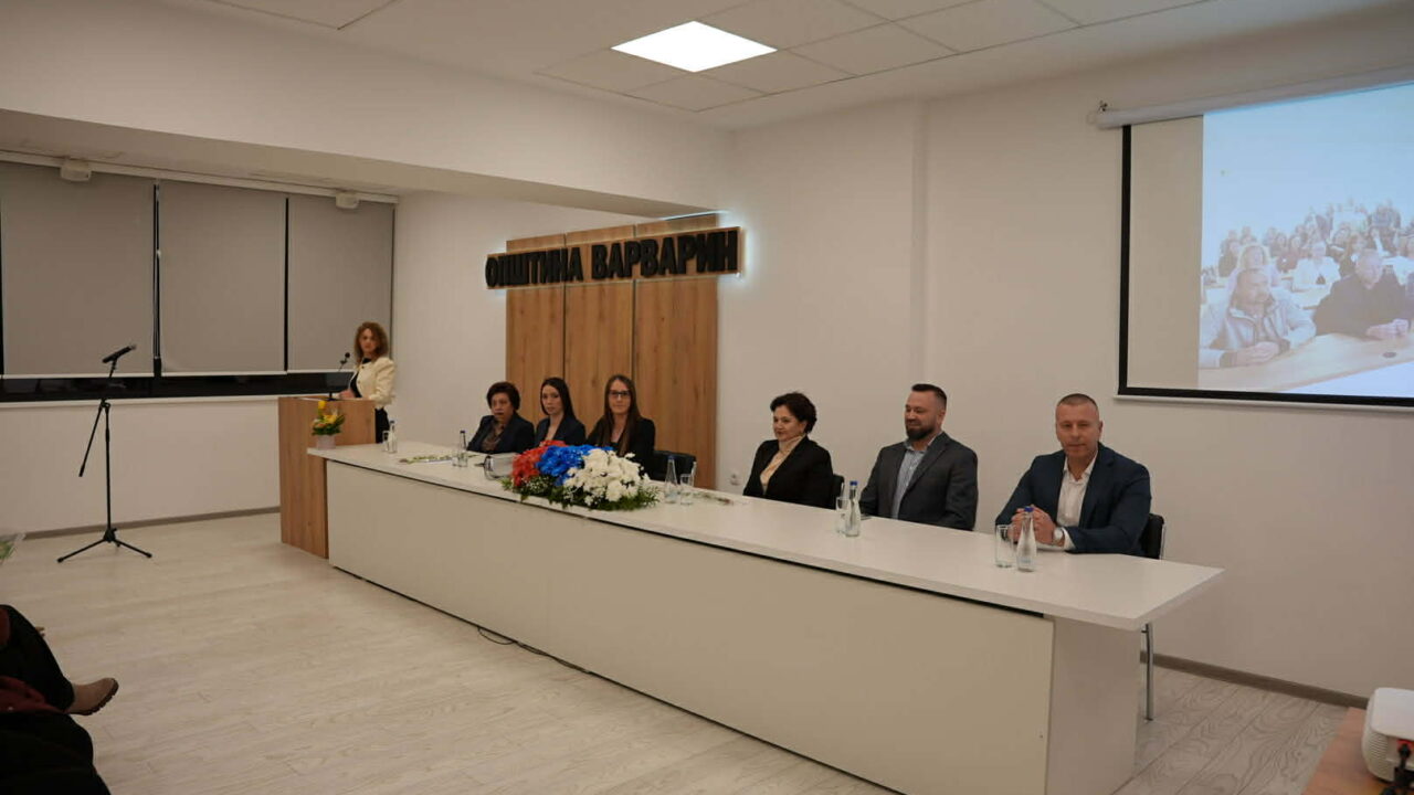 Осмомартовско окупљање у Варварину: Жене показале снагу и јединство Српске напредне странке