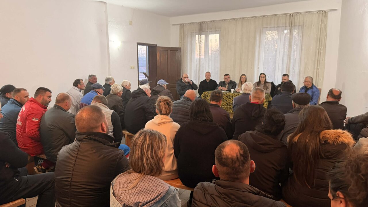 Мештани Доњег Катуна изнели предлоге, Општина најавила нове инвестиције