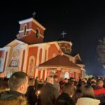 Свечано у манастиру Светог Луке: Верници дочекали Васкрс у молитви