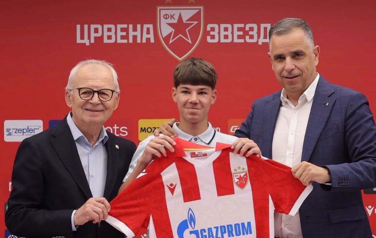 Вукашин Ерац потписао професионални уговор са Црвеном звездом